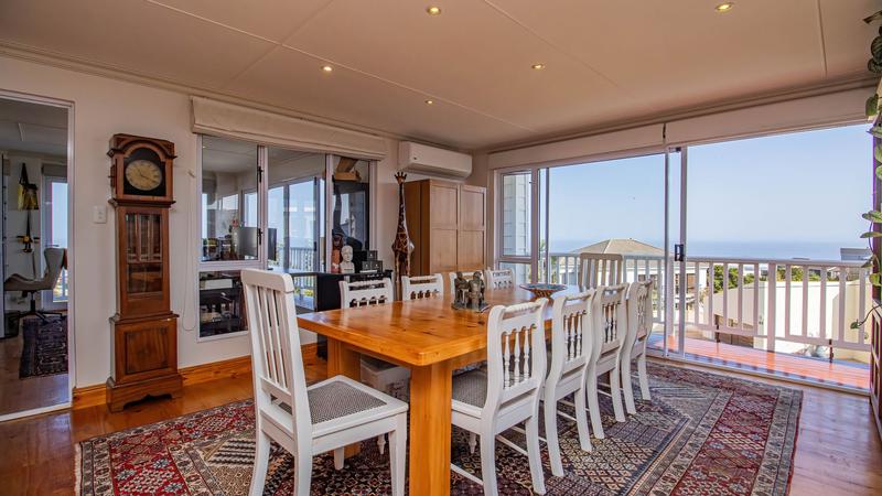 4 Bedroom Property for Sale in Outeniqua Strand Western Cape